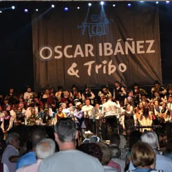 Colaboración de Os Chaneiros en o concerto de Óscar Ibáñez e Tribo (Marín - 2018)